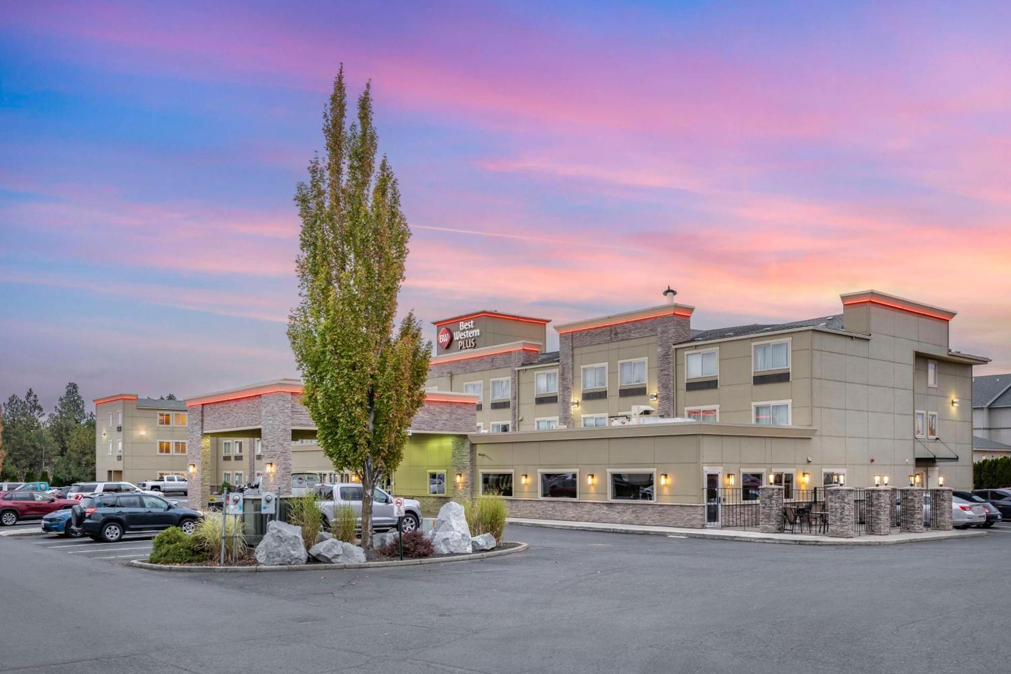 Best Western Plus Peppertree Airport Inn Spokane Exterior foto